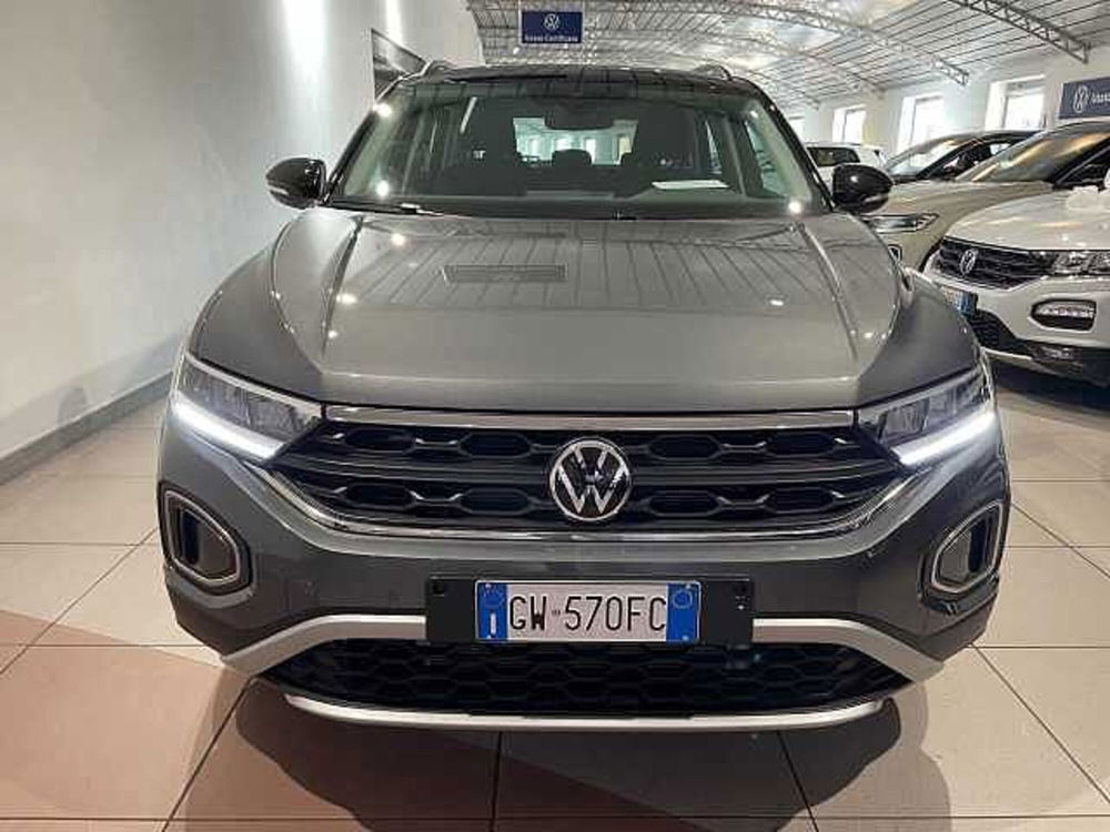 Volkswagen T-Roc nuova a Genova (7)