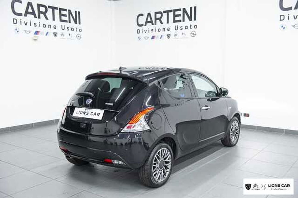 Lancia Ypsilon usata a Lodi (4)