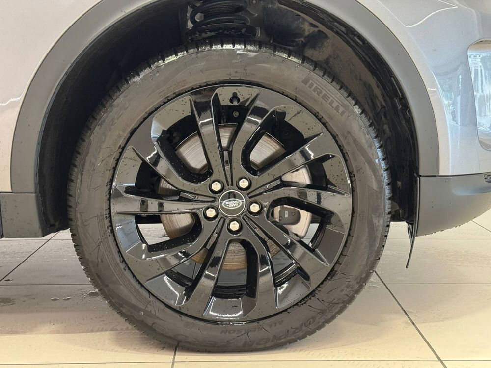 Land Rover Discovery Sport usata a Savona (9)