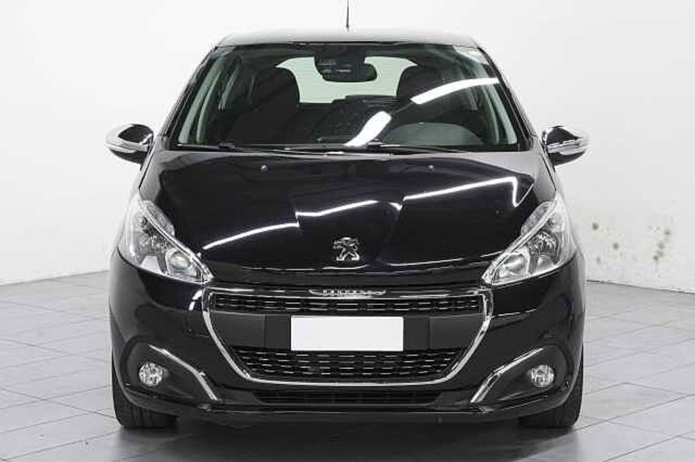 Peugeot 208 usata a Como (2)