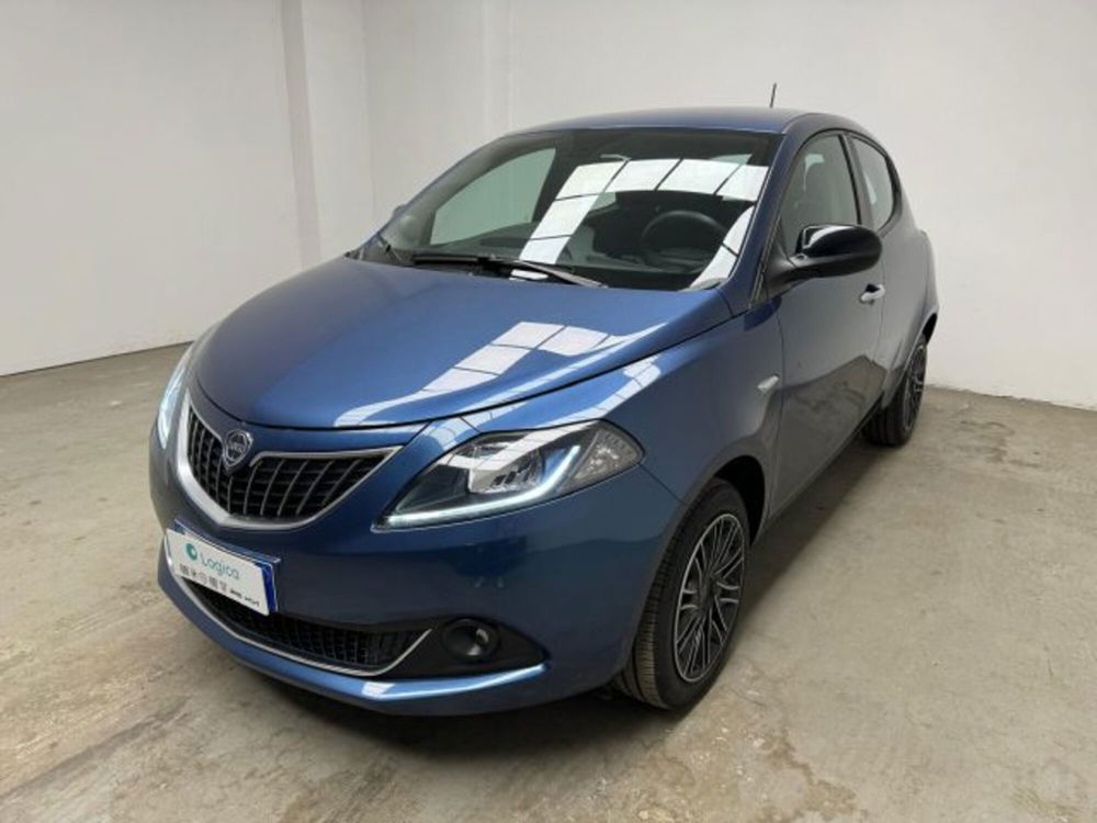 Lancia Ypsilon usata a Biella (6)