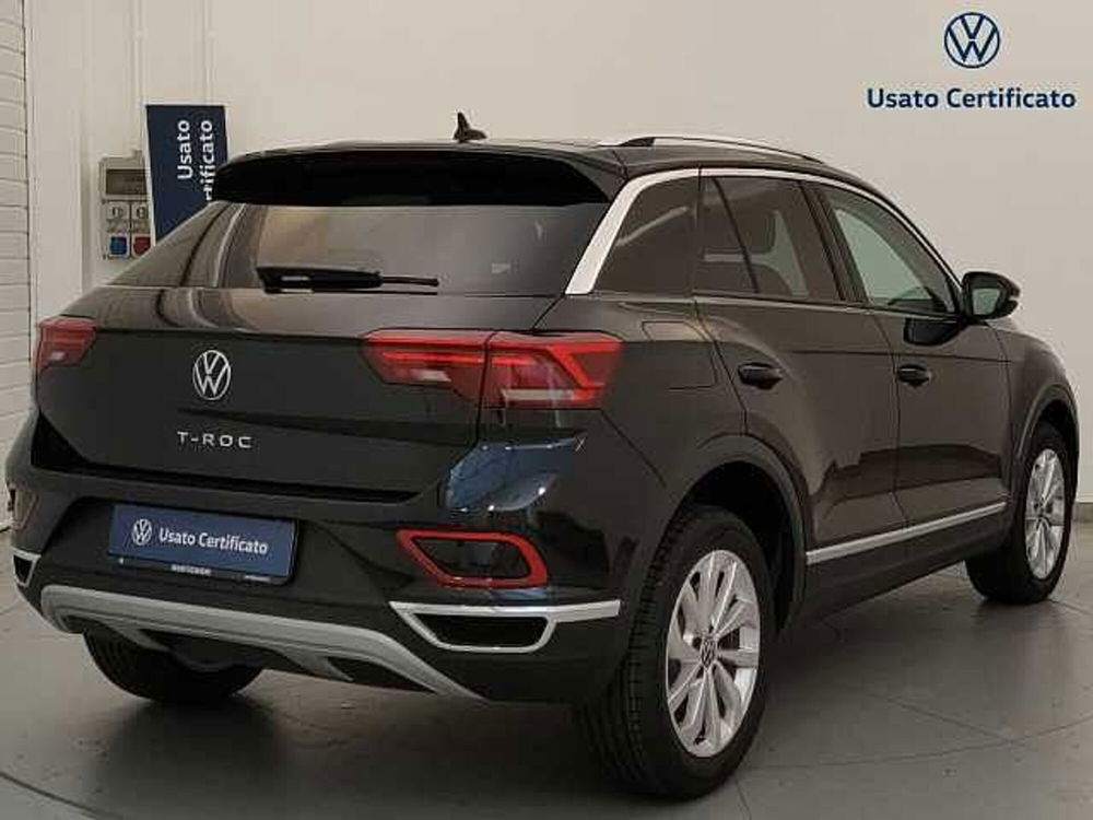 Volkswagen T-Roc nuova a Varese (5)