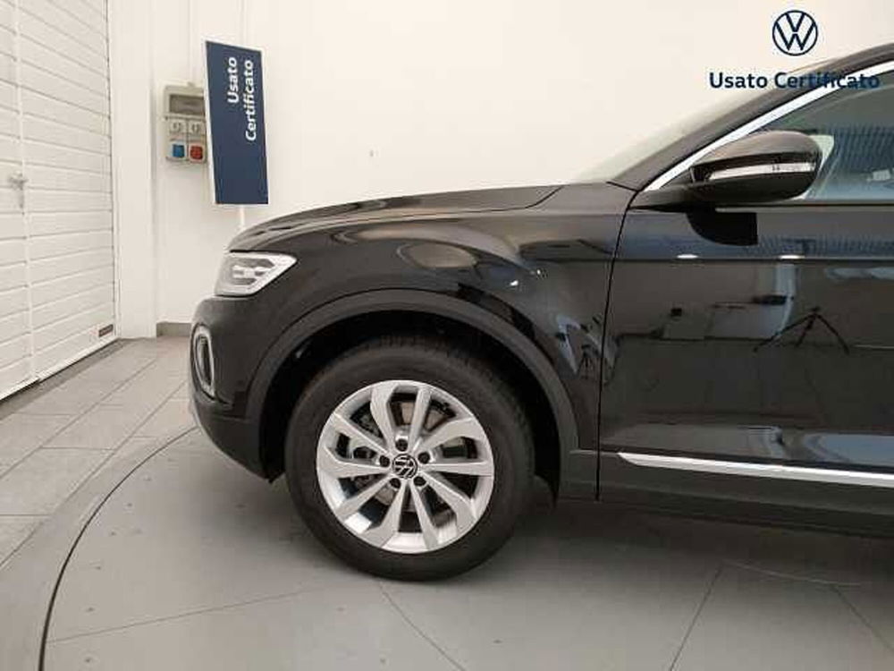 Volkswagen T-Roc nuova a Varese (7)