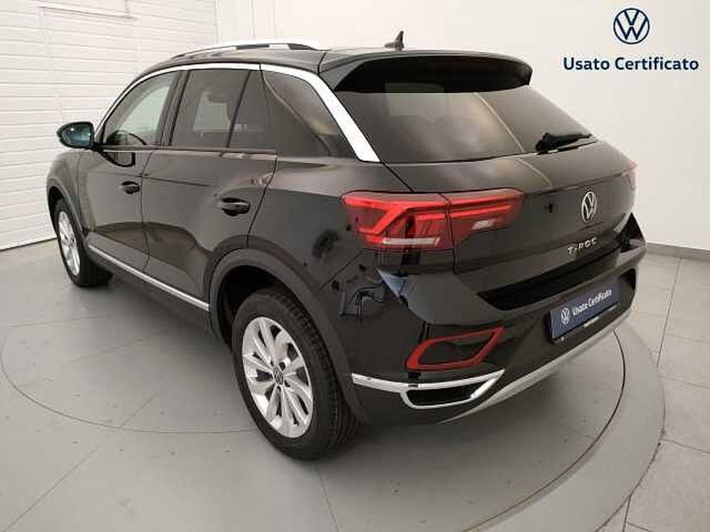 Volkswagen T-Roc nuova a Varese (8)