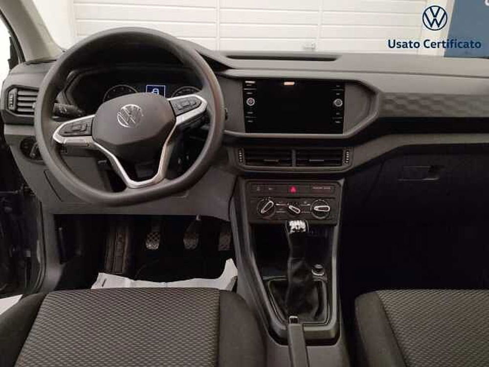 Volkswagen T-Cross usata a Varese (15)