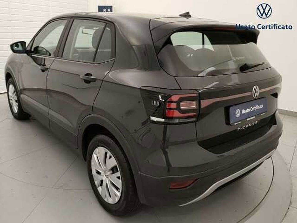 Volkswagen T-Cross usata a Varese (8)