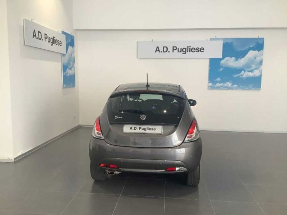 Lancia Ypsilon usata a Caltanissetta (4)