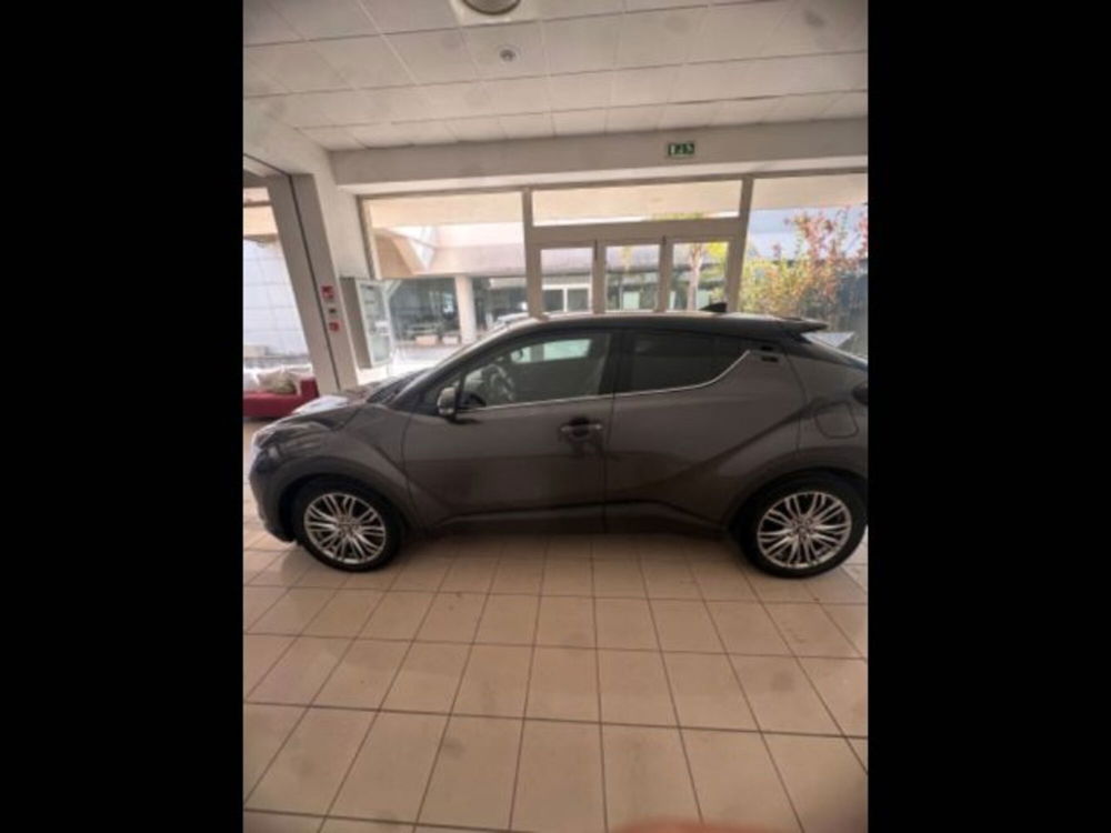 Toyota Toyota C-HR usata a Caltanissetta (8)