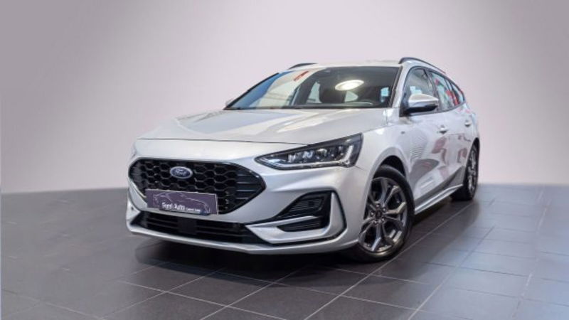 Ford Focus Station Wagon 1.0 EcoBoost 125 CV automatico SW ST-Line  del 2023 usata a Limena