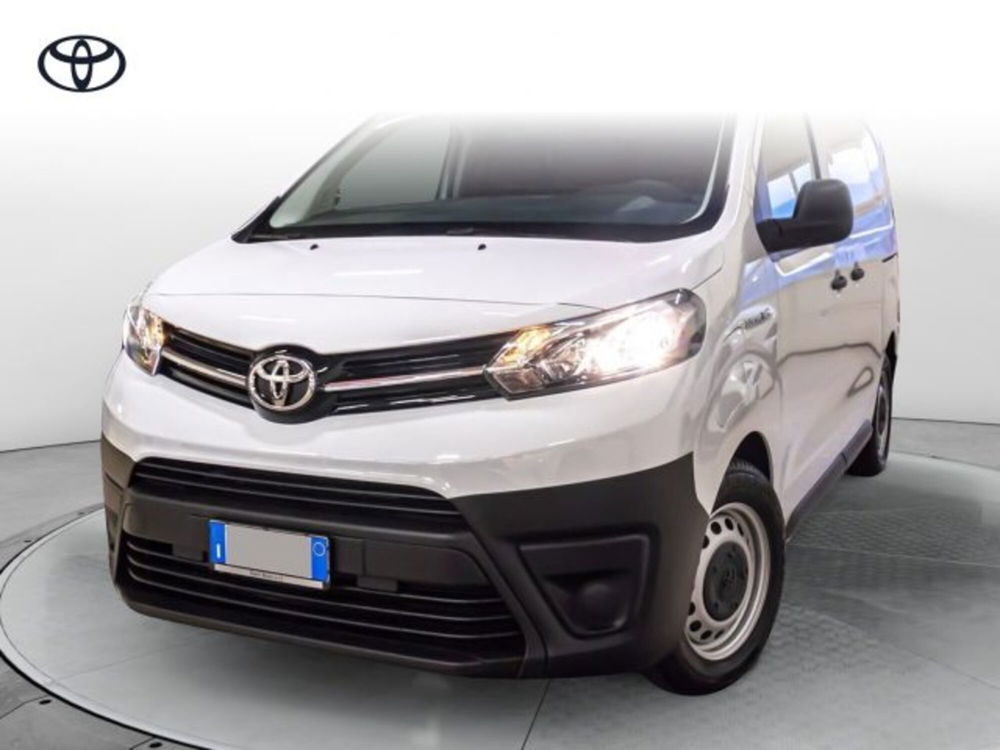 Toyota Proace Verso nuova a Padova