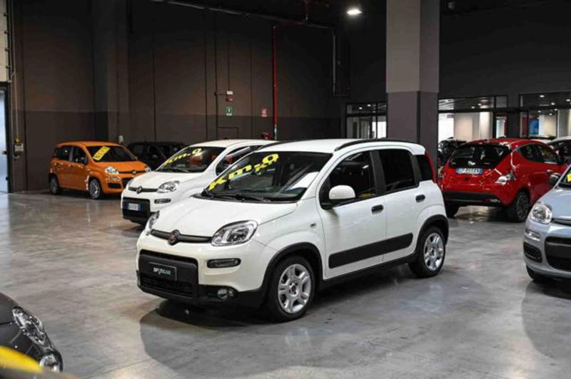 Fiat Panda 1.0 firefly hybrid s&amp;s 70cv 5p.ti nuova a Pianezza