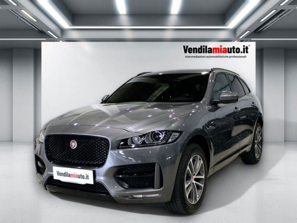 Jaguar F-Pace usata a Milano (4)