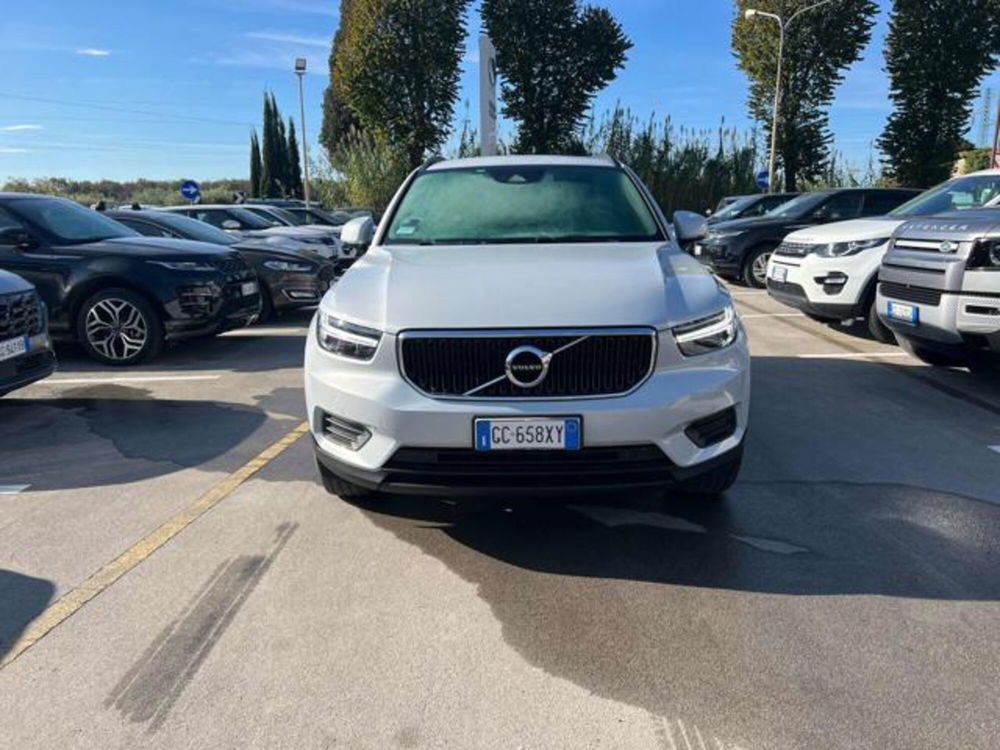 Volvo XC40 usata a Lucca (2)