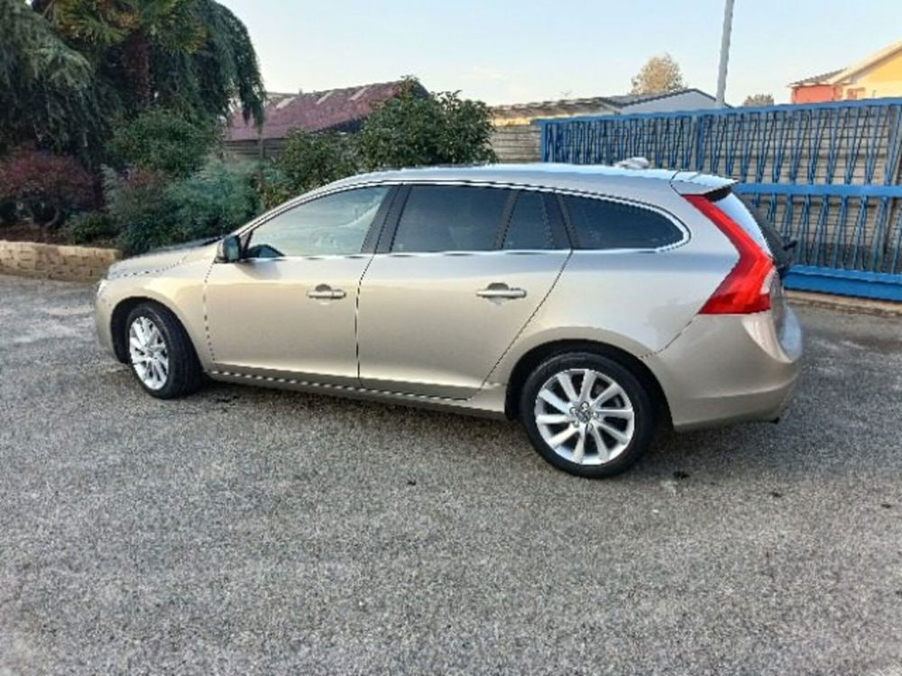 Volvo V60 usata a Novara (5)