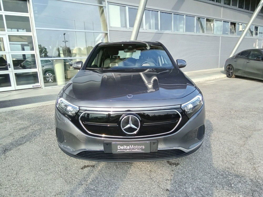 Mercedes-Benz EQA usata a Macerata (14)