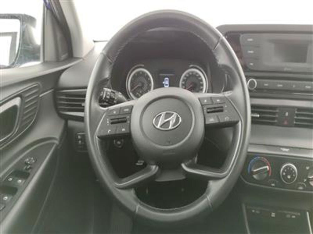 Hyundai Bayon usata a Bari (15)