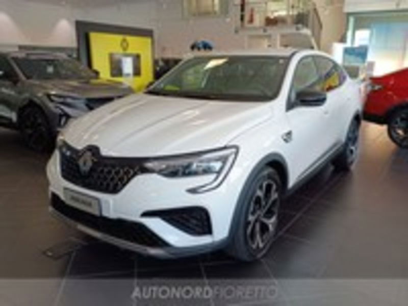 Renault Arkana 1.6 full hybrid Techno 145cv nuova a Pordenone