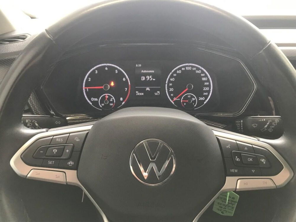 Volkswagen T-Cross usata a Milano (14)