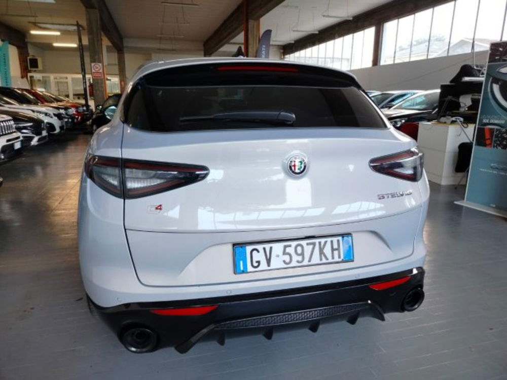 Alfa Romeo Stelvio usata a Forlì-Cesena (8)