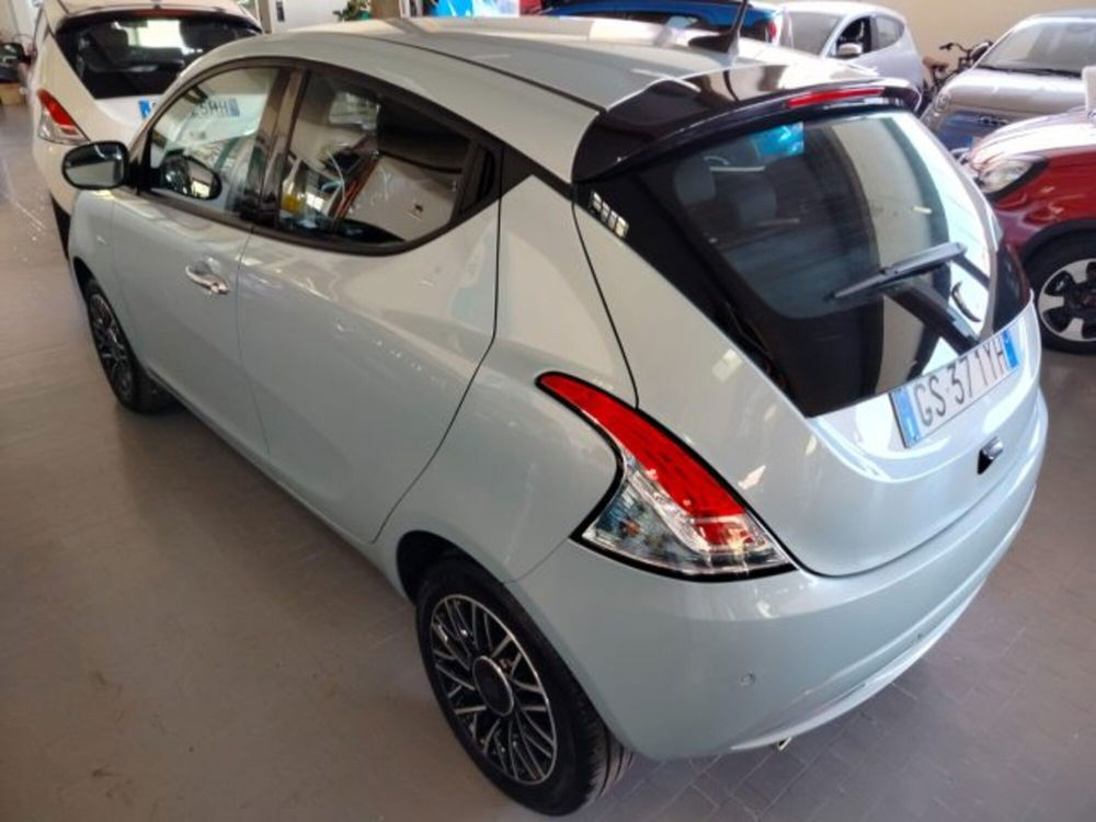 Lancia Ypsilon usata a Forlì-Cesena (15)