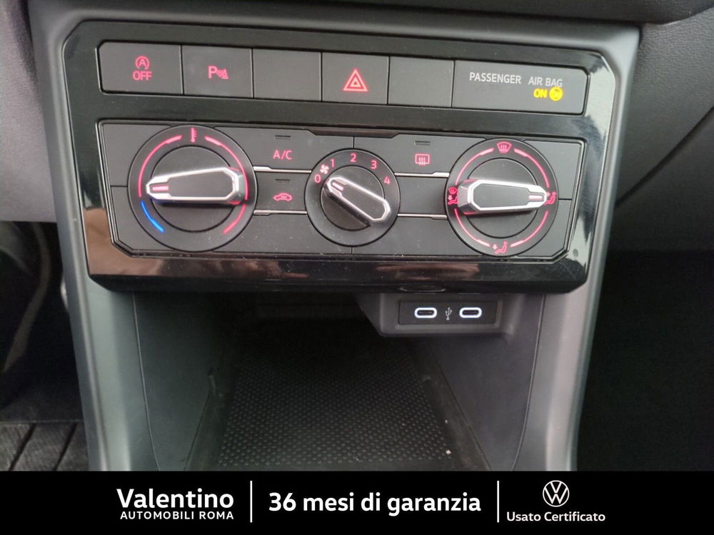 Volkswagen T-Cross usata a Roma (17)