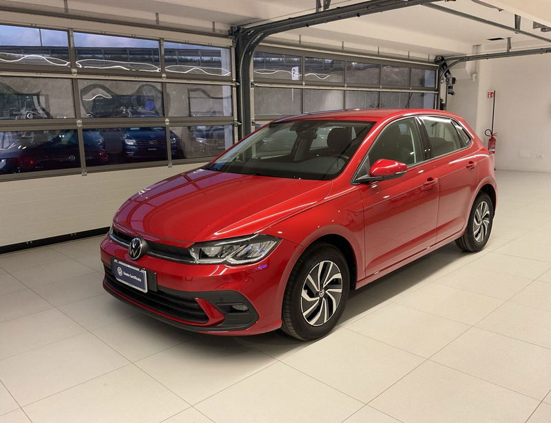 Volkswagen Polo 1.0 tsi Life 95cv dsg del 2024 usata a Salerno