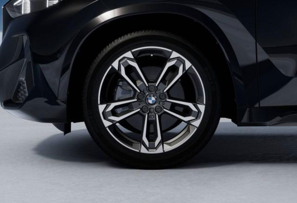 BMW X1 nuova a Modena (8)