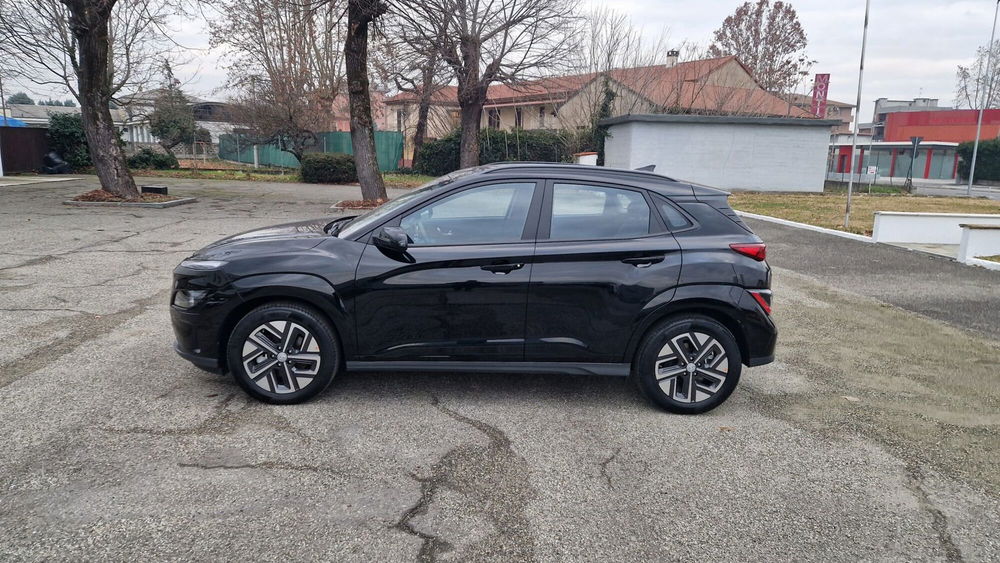 Hyundai Kona nuova a Vercelli (3)