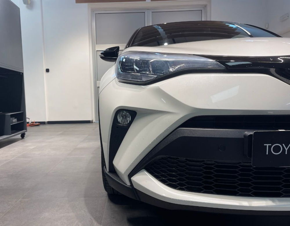 Toyota Toyota C-HR usata a Ferrara (16)