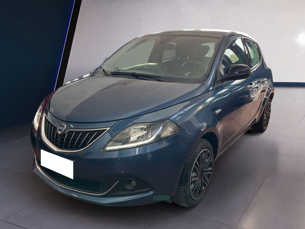 Lancia Ypsilon usata a Torino (2)