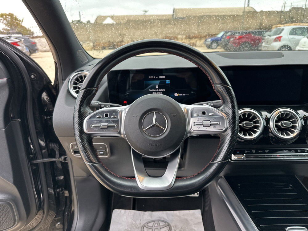 Mercedes-Benz GLA SUV usata a Ragusa (10)