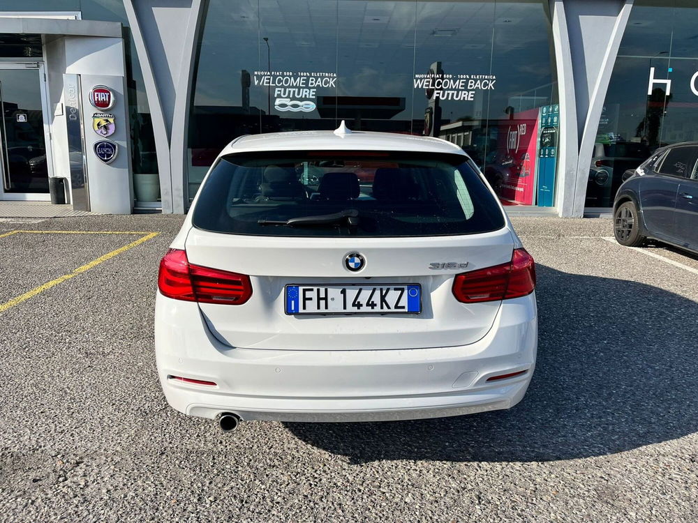 BMW Serie 3 Touring usata a Milano (6)