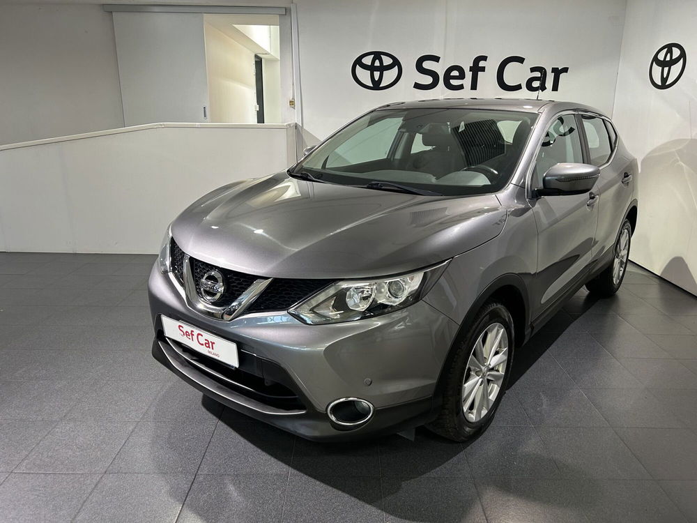 Nissan Qashqai usata a Milano