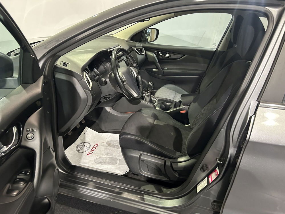 Nissan Qashqai usata a Milano (12)