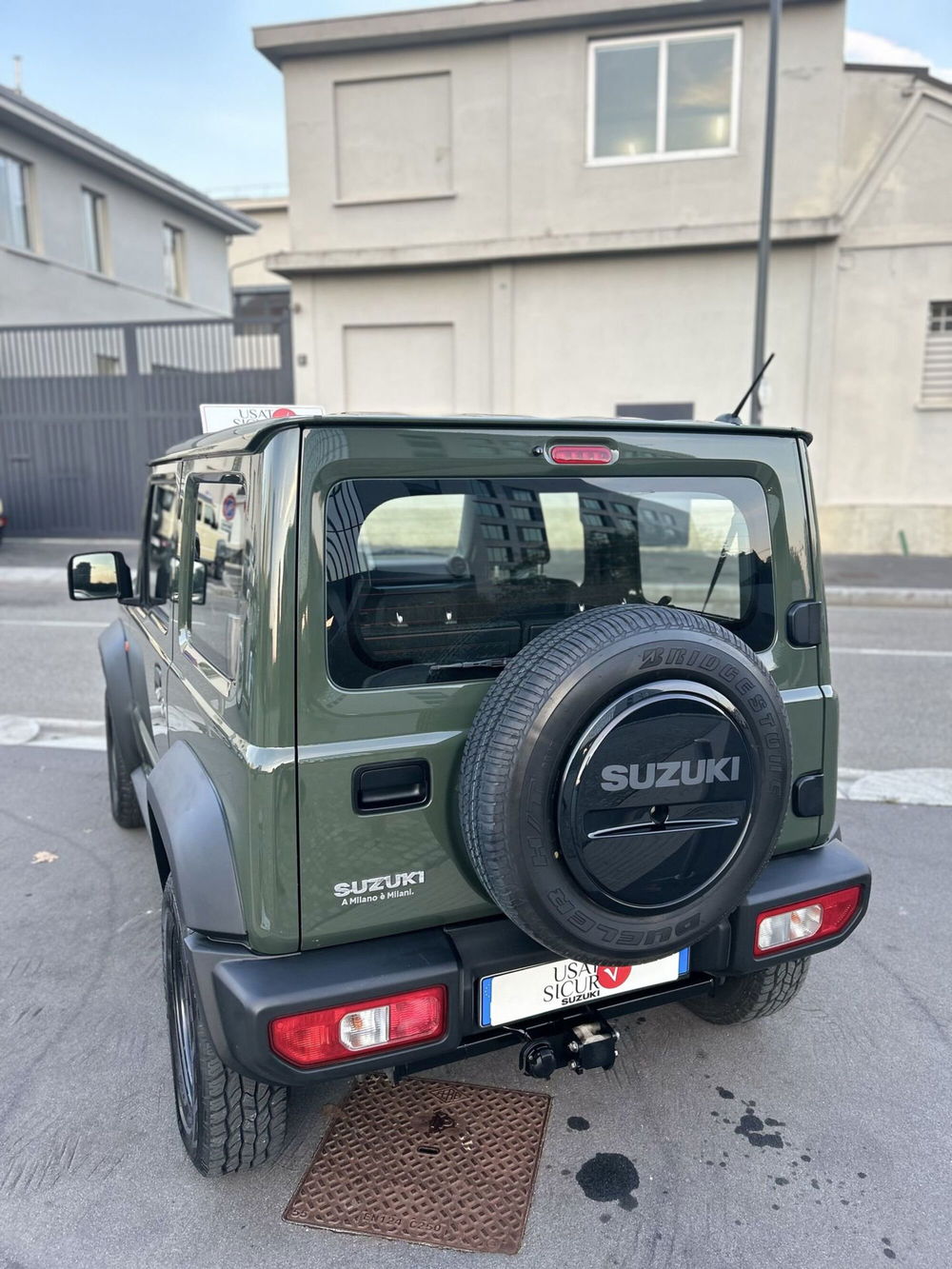 Suzuki Jimny usata a Milano (4)