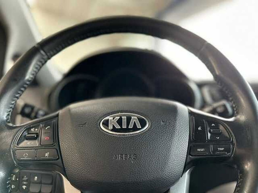 Kia Rio usata a Venezia (14)