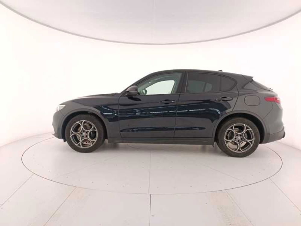 Alfa Romeo Stelvio usata a Treviso (8)