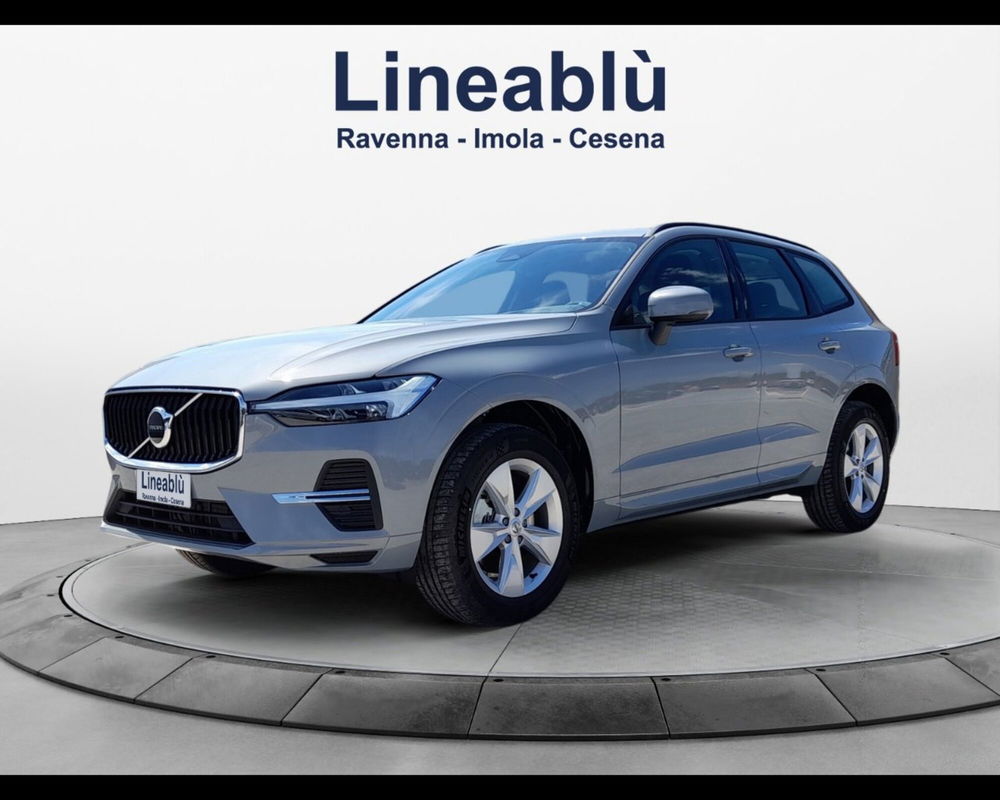 Volvo XC60 nuova a Ravenna