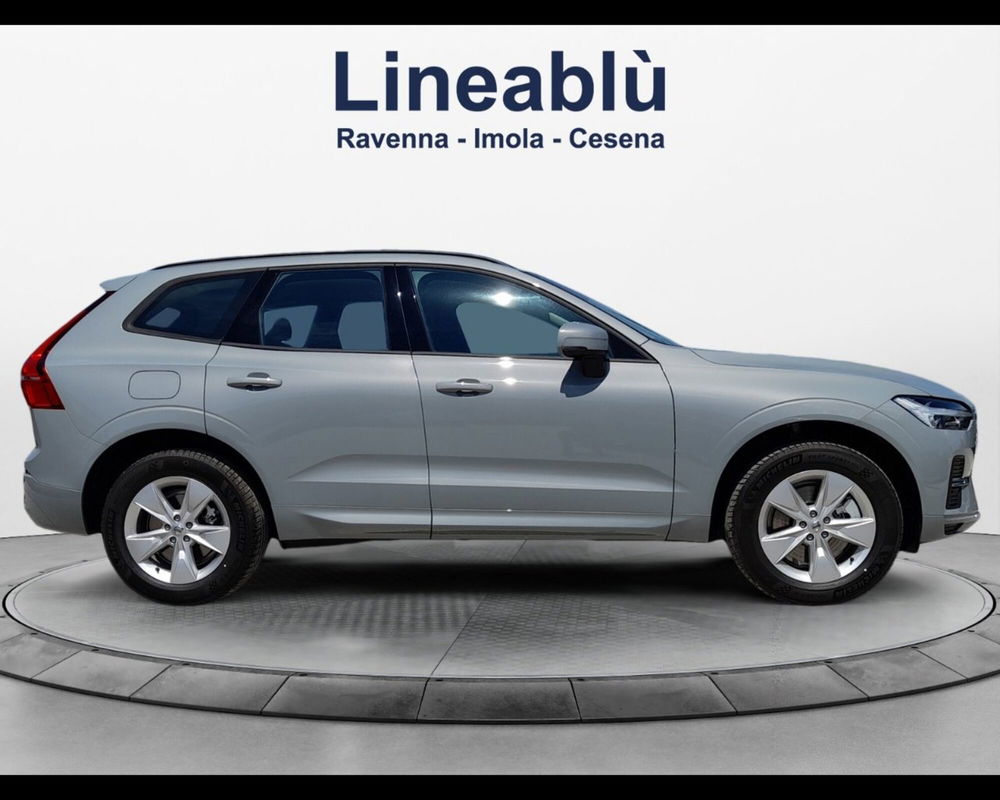 Volvo XC60 nuova a Ravenna (6)