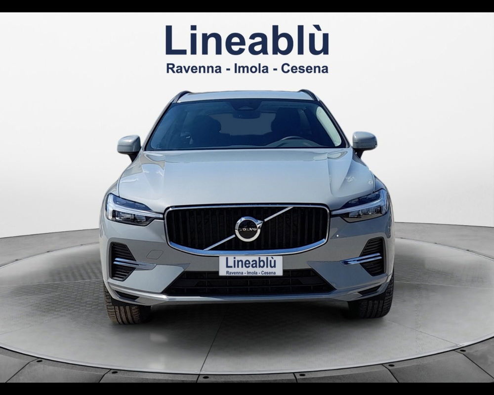 Volvo XC60 nuova a Ravenna (8)