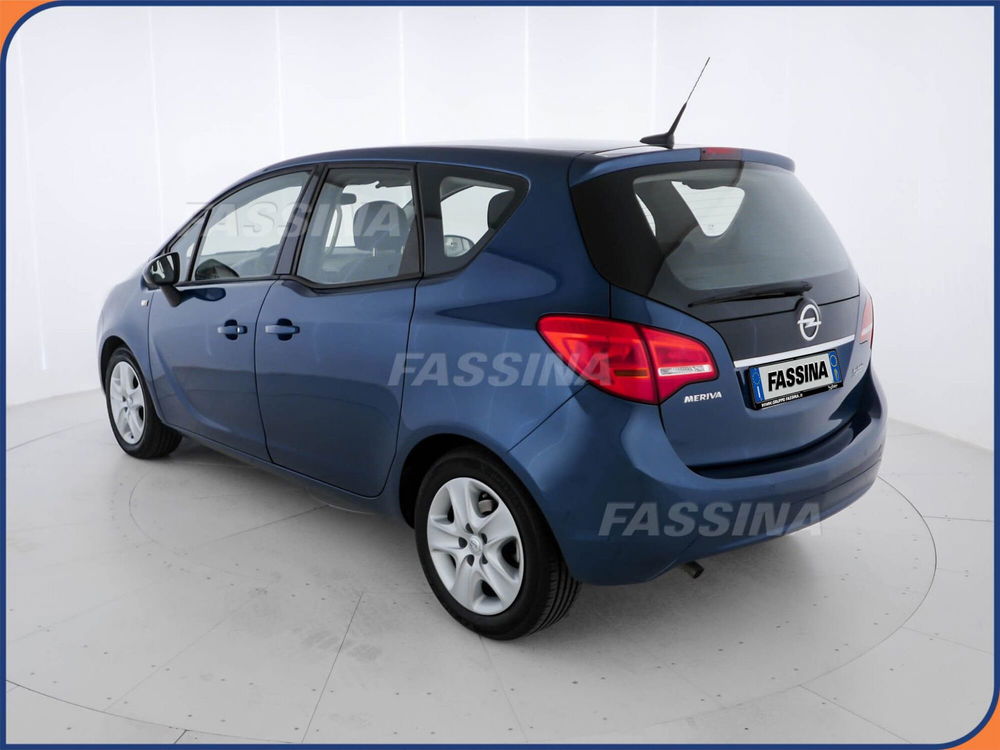 Opel Meriva usata a Milano (4)