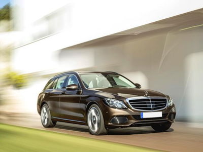 Mercedes-Benz Classe C Station Wagon 220 d Auto Business del 2019 usata a Parma