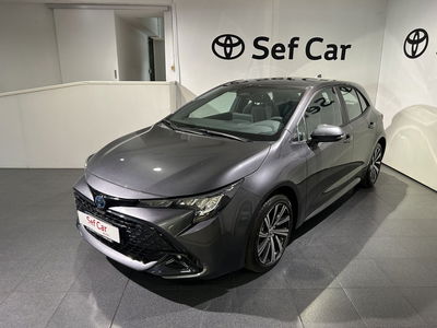 Toyota Corolla Active 1.8 Hybrid Tech nuova a Milano