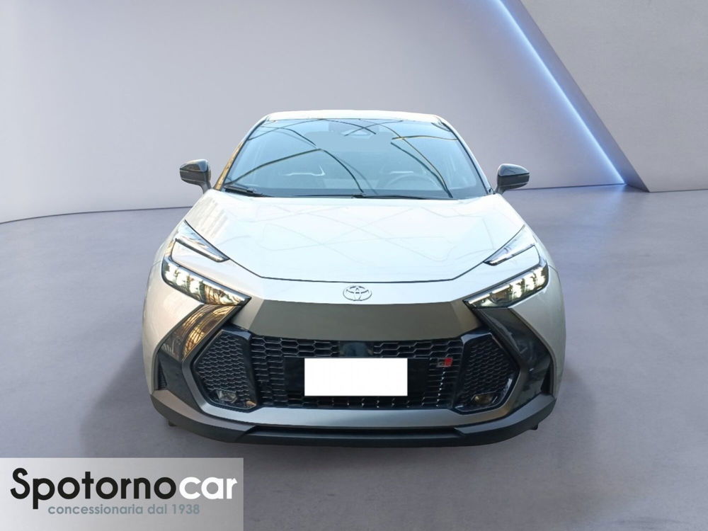 Toyota Toyota C-HR usata a Milano (4)