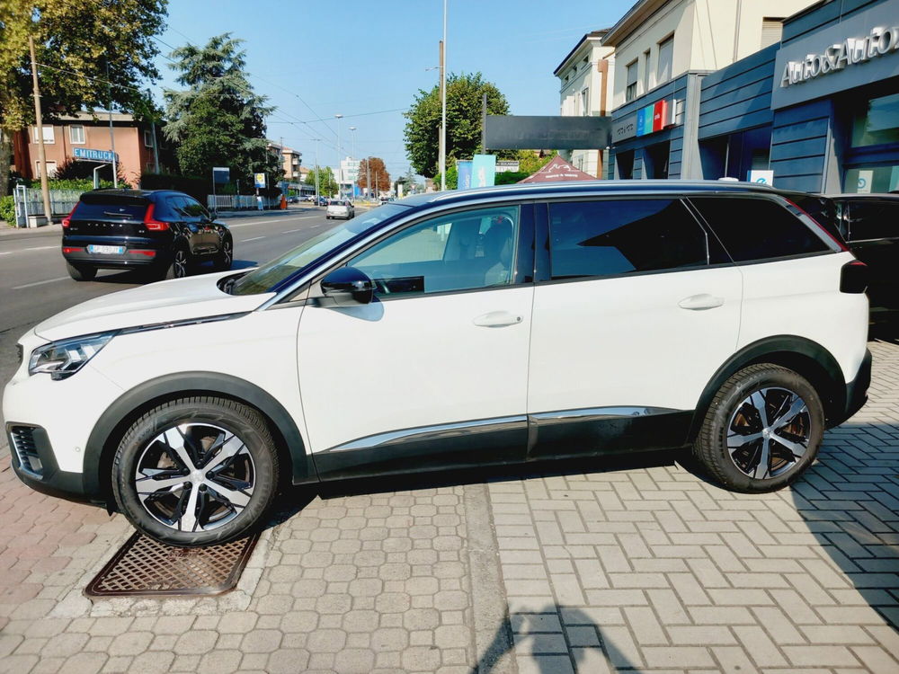 Peugeot 5008 usata a Parma (12)