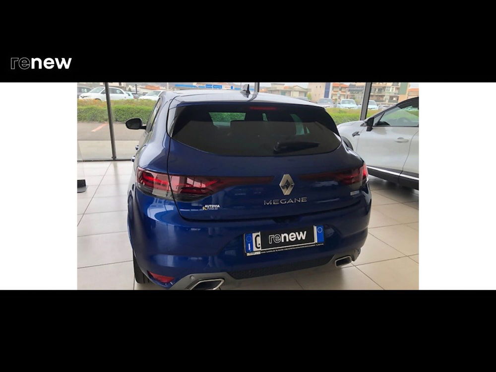 Renault Mégane nuova a Catania (3)