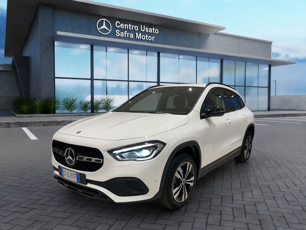 Mercedes-Benz GLA SUV usata a Cosenza