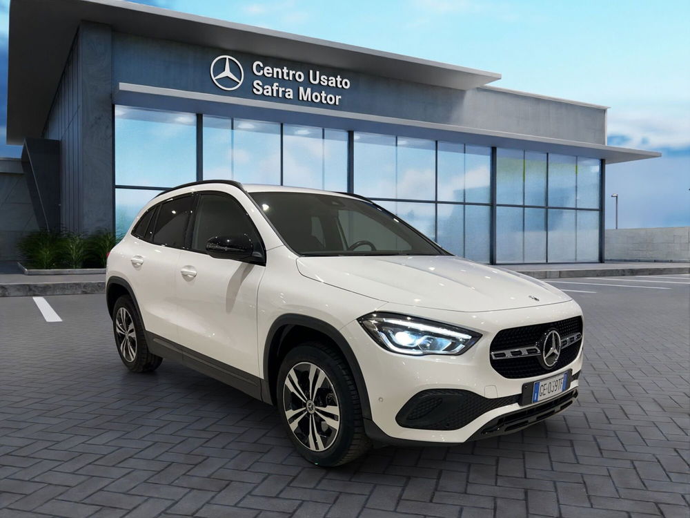 Mercedes-Benz GLA SUV usata a Cosenza (8)