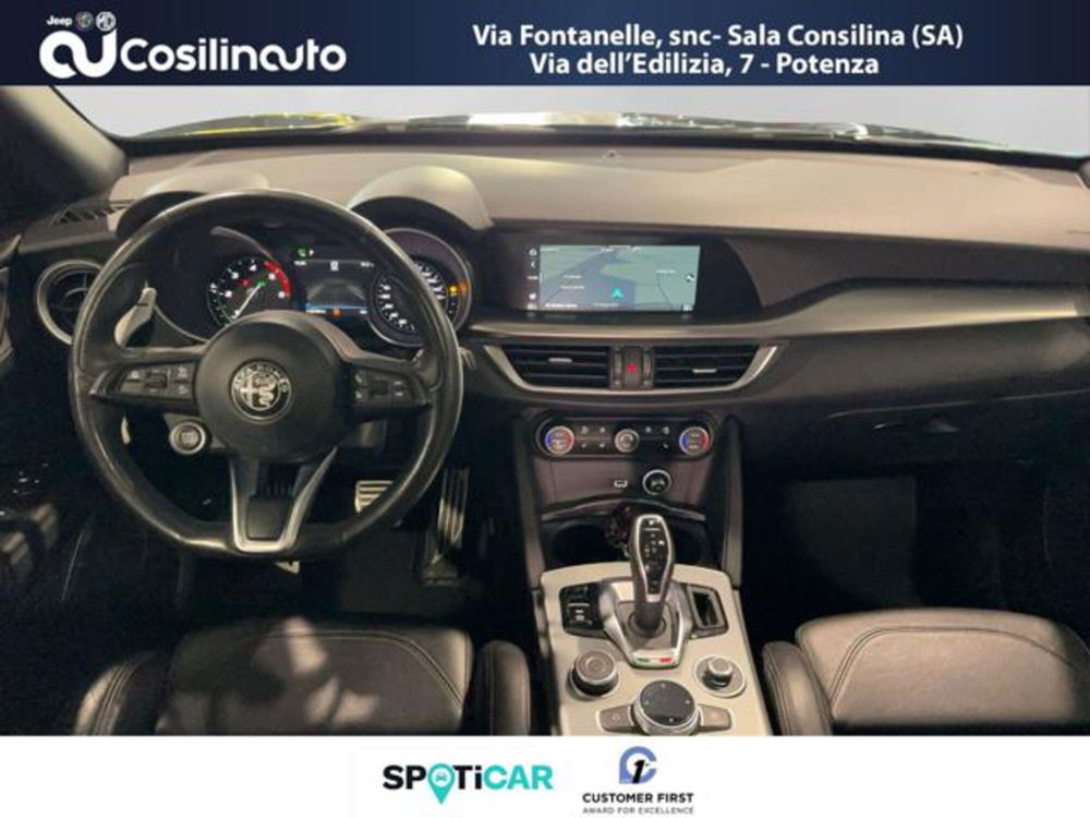 Alfa Romeo Stelvio usata a Salerno (11)