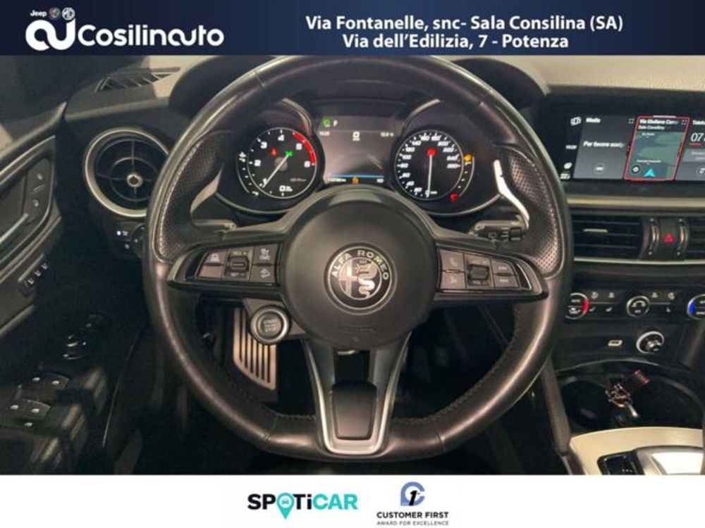 Alfa Romeo Stelvio usata a Salerno (12)